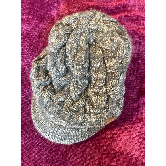 ADIDAS Crystal Brimmer Beanie Hat Gray Chunky Cable Knit - Picture 5 of 7